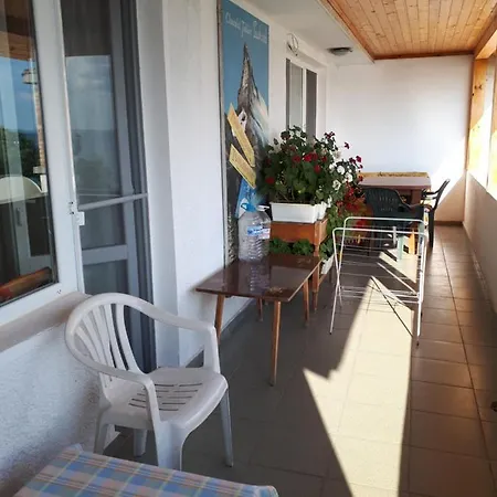 за гости West Maison d'hôtes Pomorie