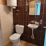 за гости West Πανσιόν Πομόριε