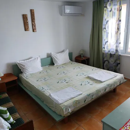 за гости West 게스트하우스 포마리