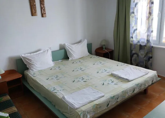 за гости West Pensjonat Gmina Pomorie